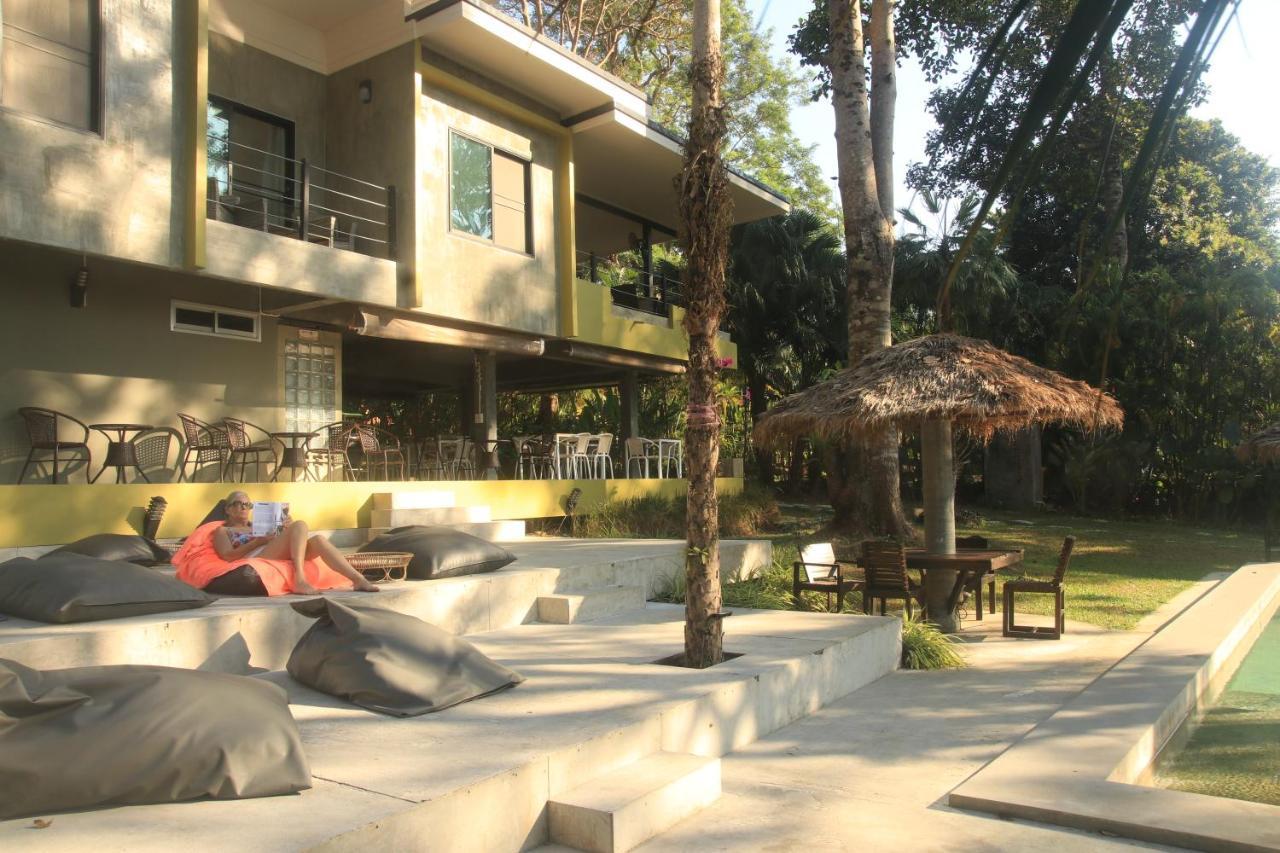 Lazy Republique Hotel Koh Chang Exterior foto