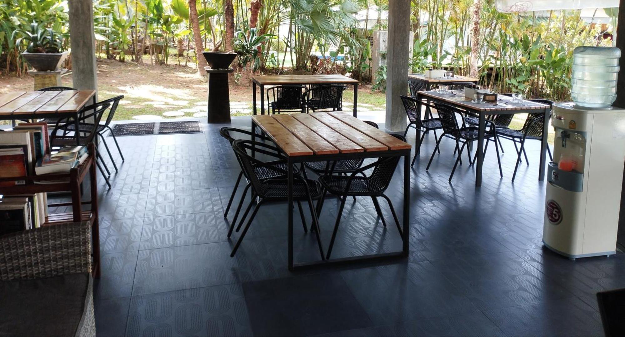 Lazy Republique Hotel Koh Chang Exterior foto